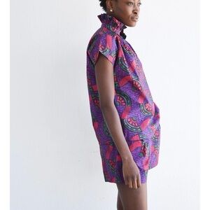 Never a Wallflower Vicki short sleeve Ruby Wax Print blouse abstract Sz Small